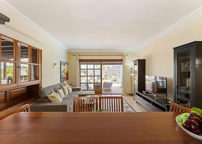 فيلة Zafiro 17 By Escape *