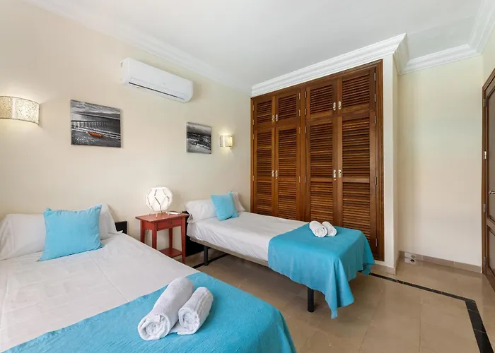 Zafiro 17 By Escape * بلايا بلانكا